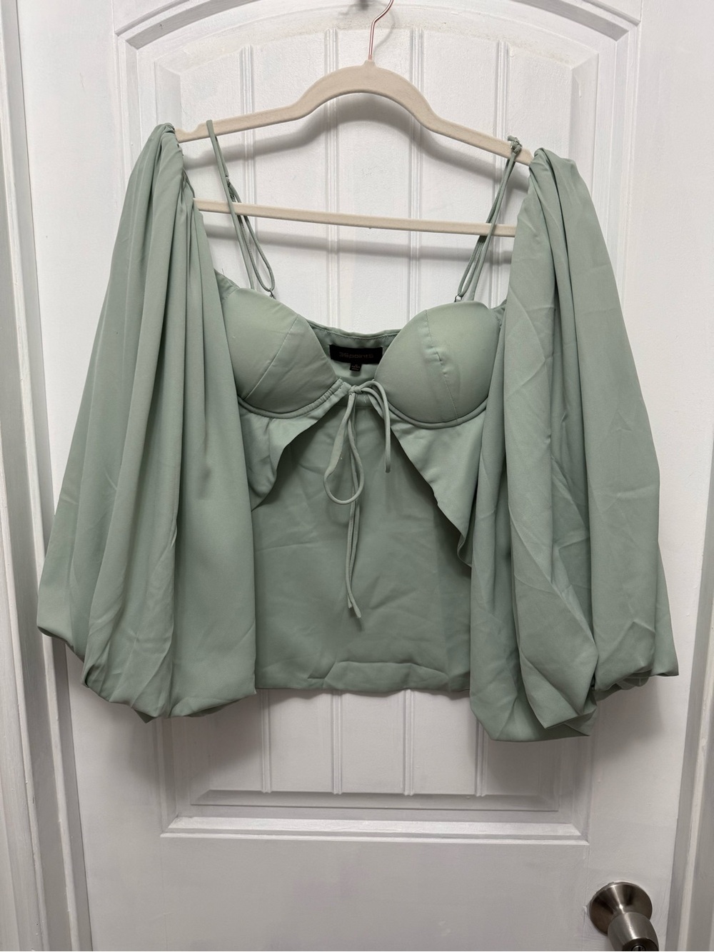 36 Points Size Small Front Tie Crop Top Off Shoulder Balloon Sleeves Green (47-3